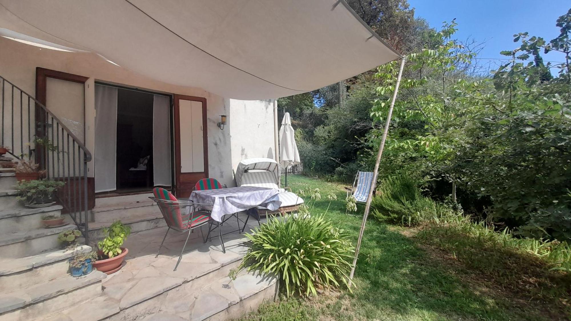 Studio Apartment In Bargemon Exterior foto